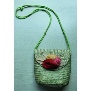 Purse-Straw-Netting-Roses-Green-Shoulder-Snap Closure